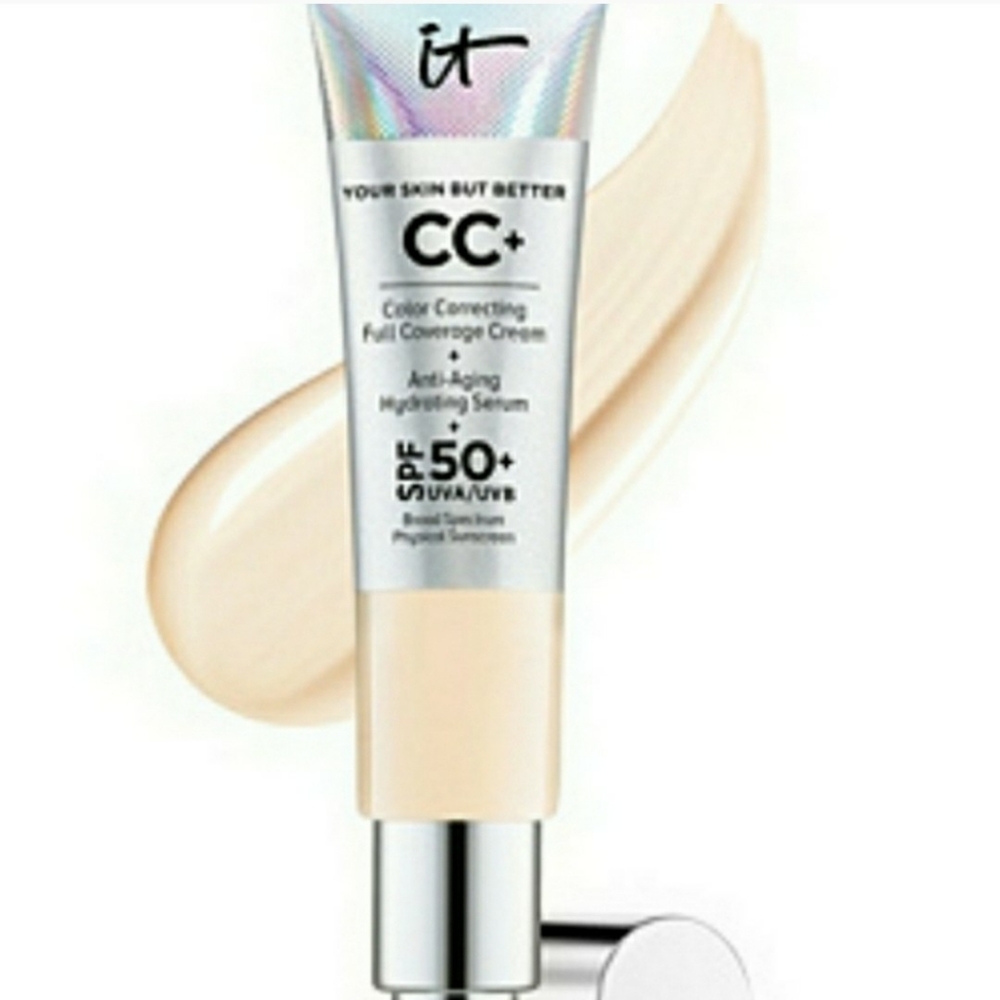It Cosmetics CC cream anti aging foundation Light